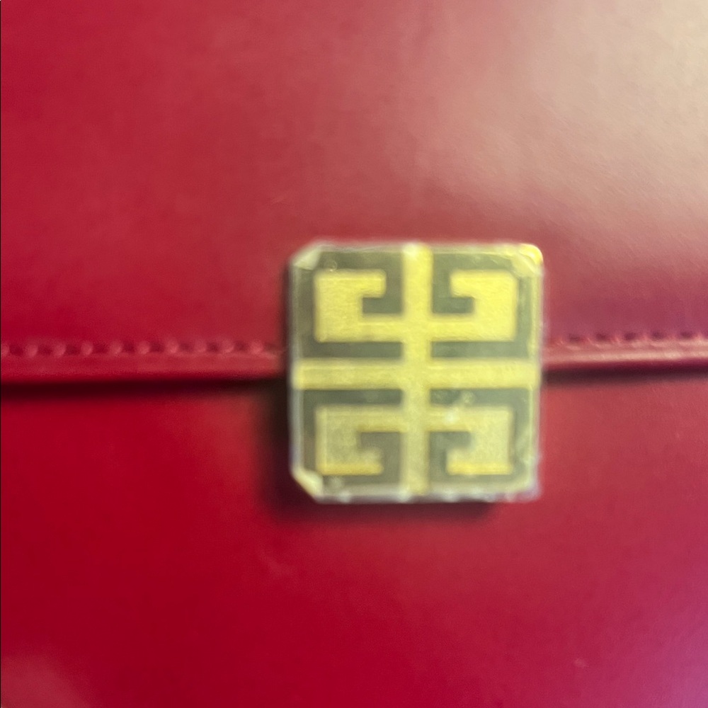 Givenchy Red Leather Envelope Clutch with Gold Emblem - Picture 4 of 12